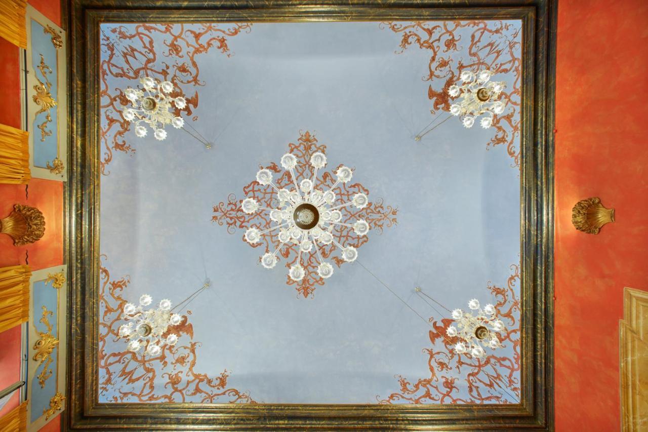 Palazzo Di Alcina - Residenza D'Epoca - Luxury- Bed and Breakfast Bologna Buitenkant foto