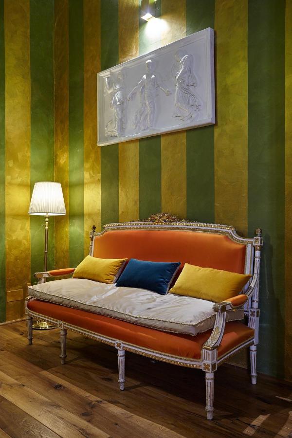Palazzo Di Alcina - Residenza D'Epoca - Luxury- Bed and Breakfast Bologna Buitenkant foto