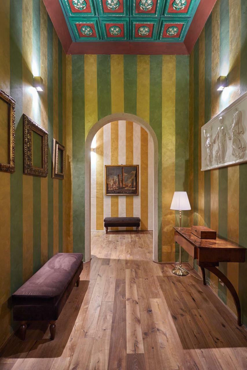 Palazzo Di Alcina - Residenza D'Epoca - Luxury- Bed and Breakfast Bologna Buitenkant foto