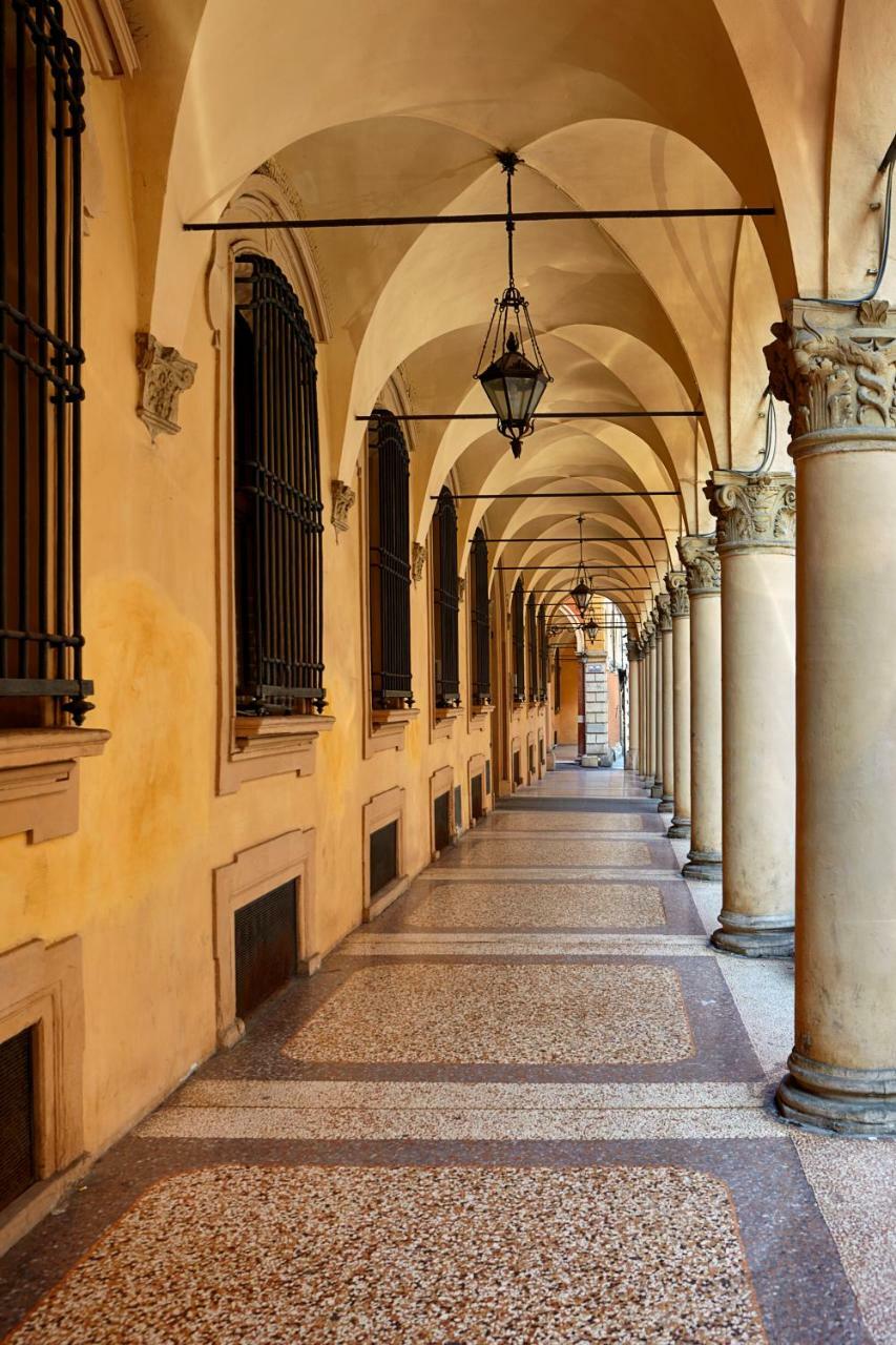 Palazzo Di Alcina - Residenza D'Epoca - Luxury- Bed and Breakfast Bologna Buitenkant foto