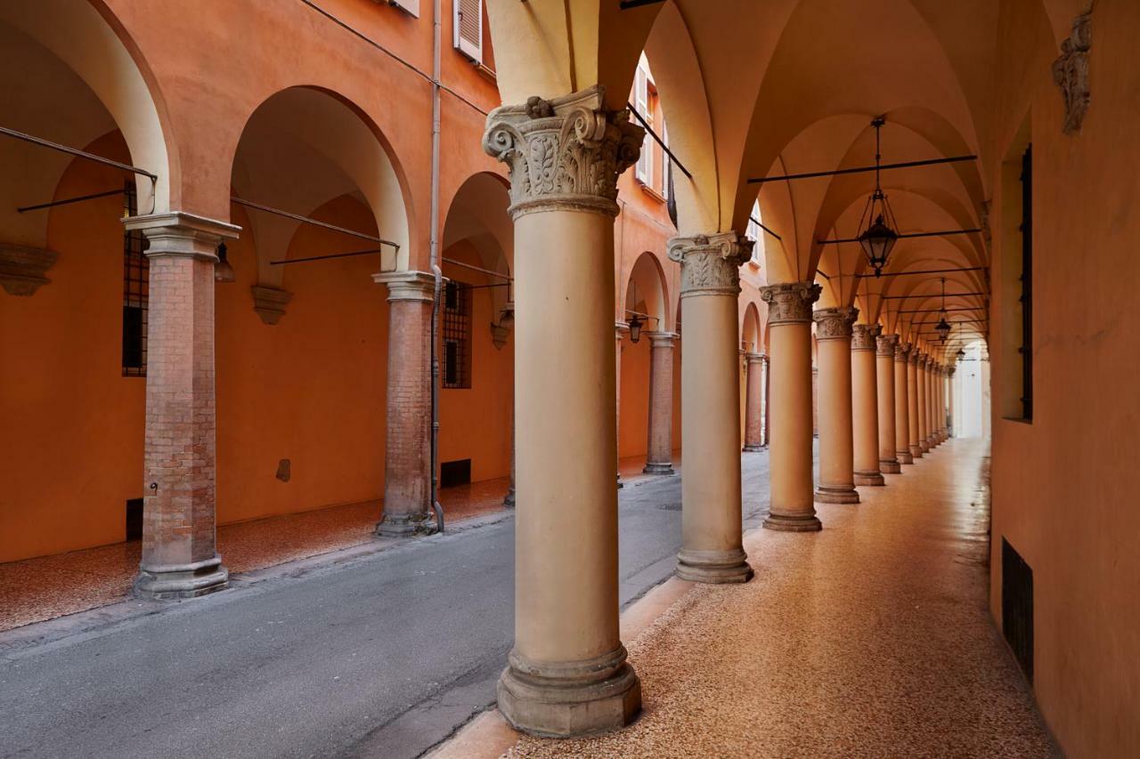 Palazzo Di Alcina - Residenza D'Epoca - Luxury- Bed and Breakfast Bologna Buitenkant foto