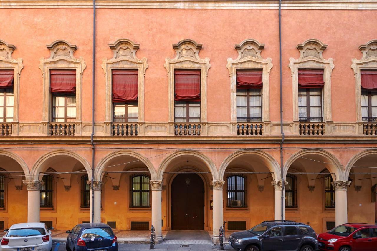 Palazzo Di Alcina - Residenza D'Epoca - Luxury- Bed and Breakfast Bologna Buitenkant foto
