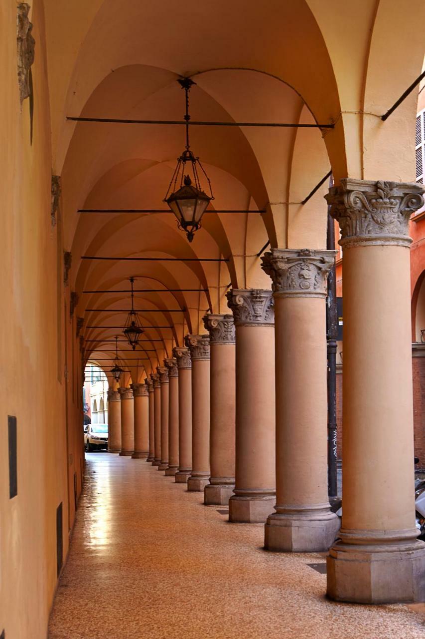 Palazzo Di Alcina - Residenza D'Epoca - Luxury- Bed and Breakfast Bologna Buitenkant foto