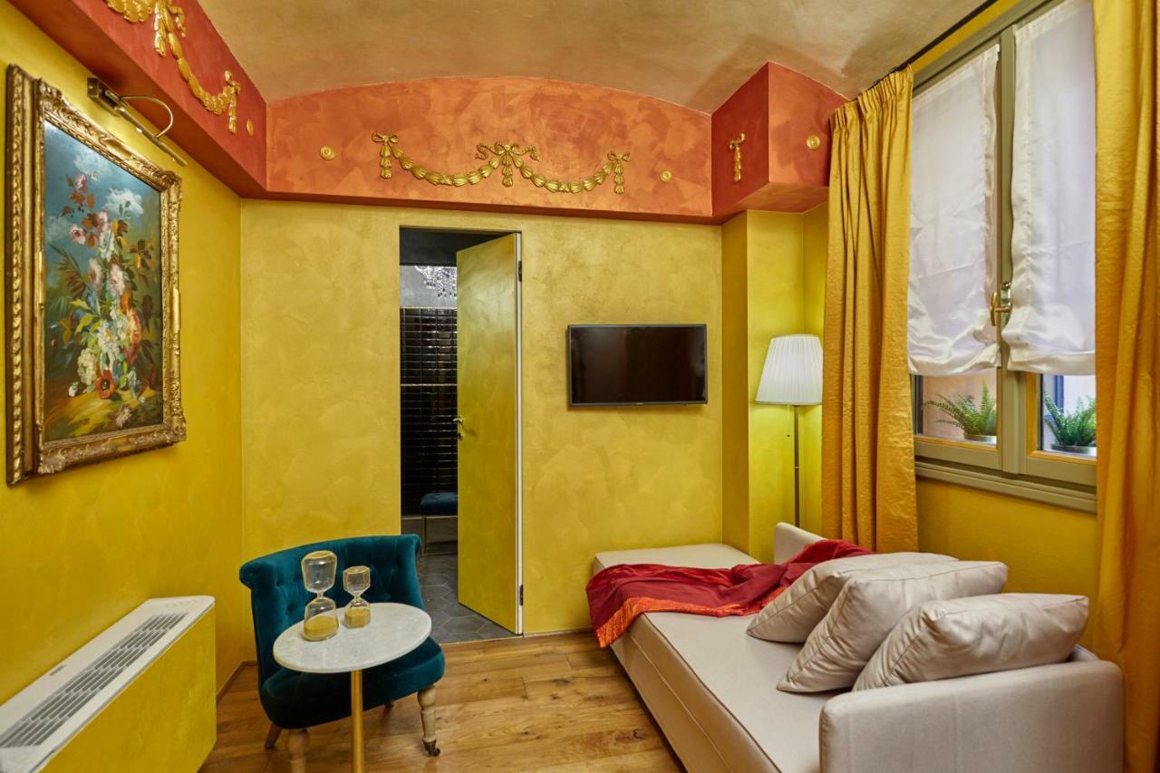 Palazzo Di Alcina - Residenza D'Epoca - Luxury- Bed and Breakfast Bologna Buitenkant foto