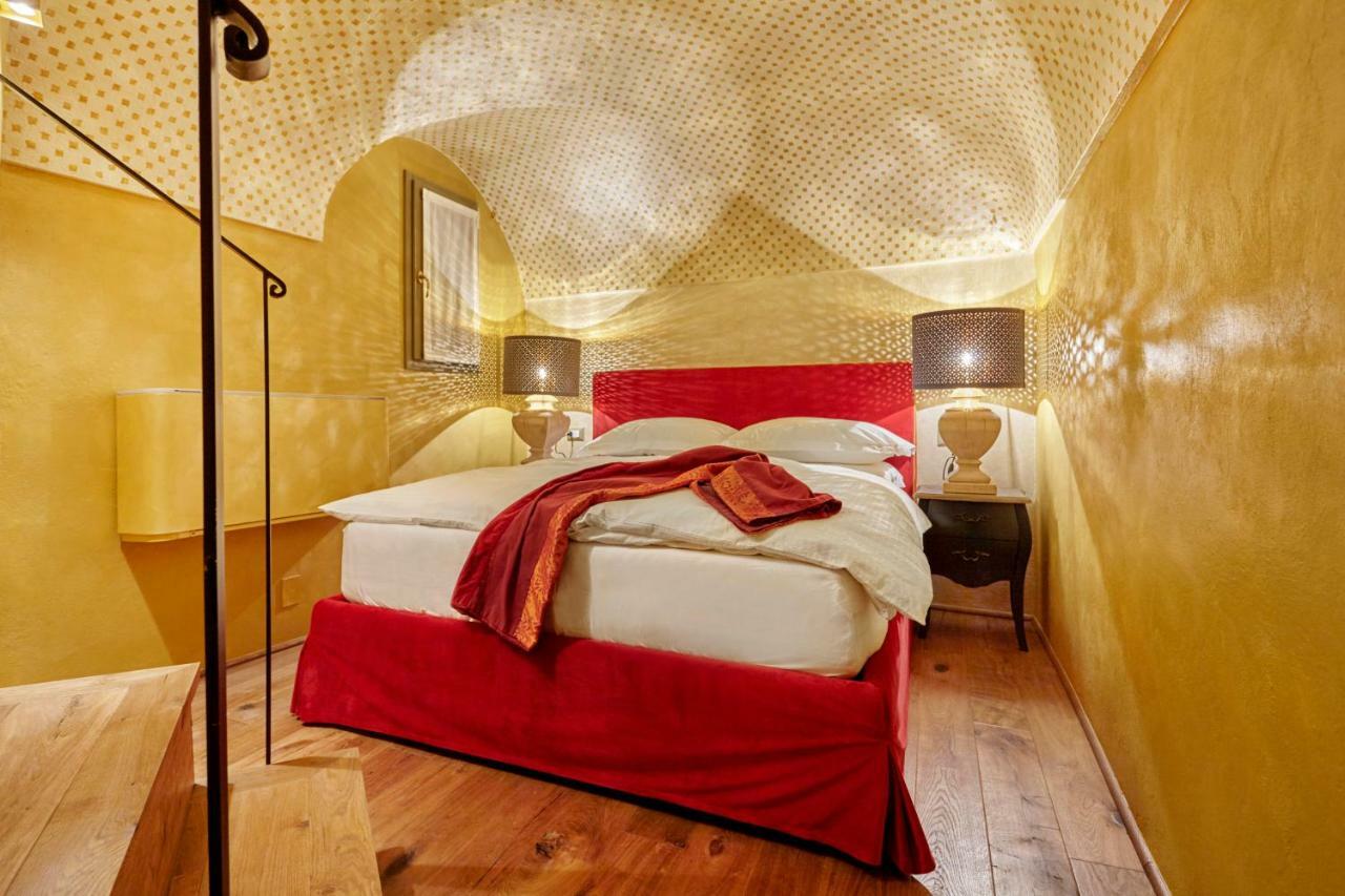 Palazzo Di Alcina - Residenza D'Epoca - Luxury- Bed and Breakfast Bologna Buitenkant foto