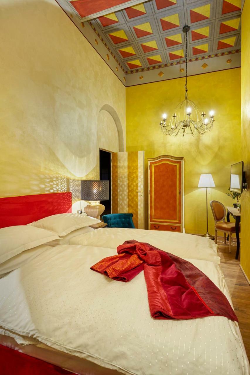 Palazzo Di Alcina - Residenza D'Epoca - Luxury- Bed and Breakfast Bologna Buitenkant foto
